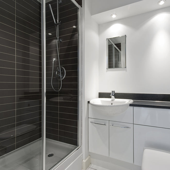 shower glass fittings - modern en-suite bathroom